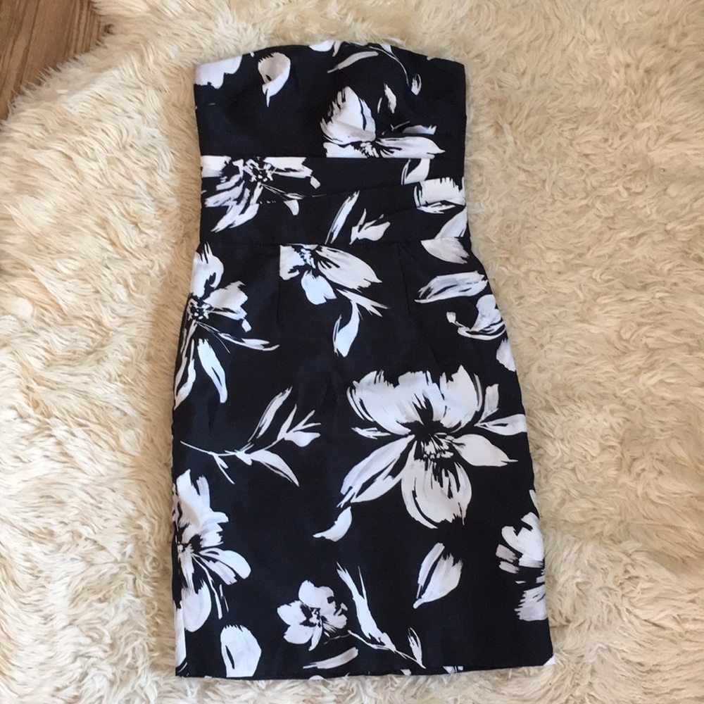 White House Black Market polyester dress